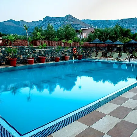 Corali Studios & Portobello Aparthotel 2*
